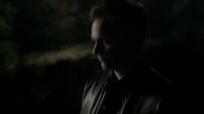 Sheriff Forbes, John Gilbert. - The Vampire Diaries