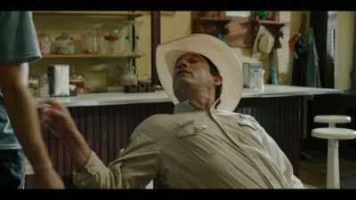 Sheriff.
- Jessica. - Panic