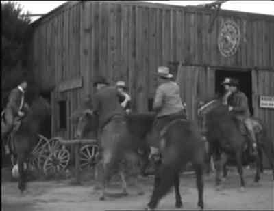 Sheriff! Sheriff! - The Desert Trail