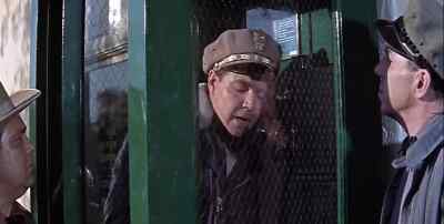 Sheriff? This is Holden. - I Died a Thousand Times