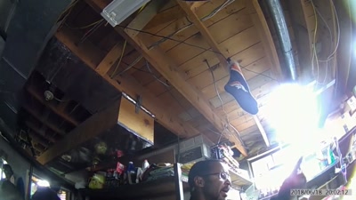 Sheriff's deputies arrive,
some sergeants arrive, - Killers: Caught on Camera