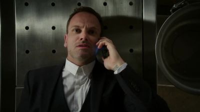 Sherlock Holmes. - Elementary