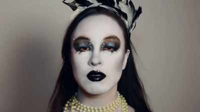 [Sherri] I do like how she's tied - Glow Up: Britain's Next Make-Up Star