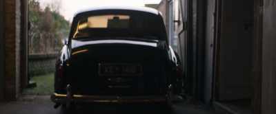 She's a 1964 Rolls-Royce
Phantom V state limousine. - The Ghost of Richard Harris