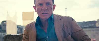 She's a daughter of Spectre. - No Time to Die