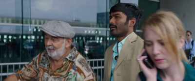 She's a human woman in pain - The Extraordinary Journey of the Fakir