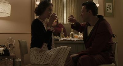 She's a lesbian you know - Hollywoodland