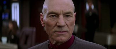 She's a predator - Star Trek: Nemesis
