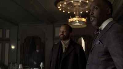 - She's a pretty girl.
- She is indeed. - Boardwalk Empire