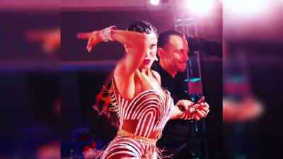 She's a world-renowned
professional dancer and choreographer. - Superhuman: The Invisible Made Visible