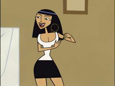 She's about to make
her dramatic entry - Clone High
