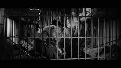She's all cut through, boss. - Lonely Are the Brave