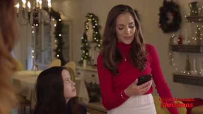 She's an executive recruiter
I contacted after I quit. - A Dash of Christmas