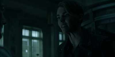 She's at 614 Williams Street. - Batwoman