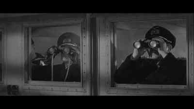 She's badly damaged, Sir. - Sink the Bismarck!