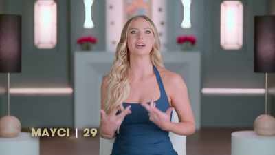 She's been disconnecting
from the group lately - The Secret Lives of Mormon Wives