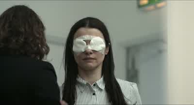 She's blind. - The Lobster