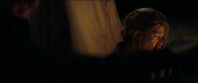 She's broken, Joe. - Hostiles