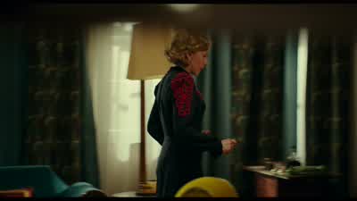 What's she doing? - Jojo Rabbit