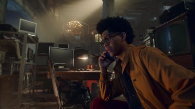 She's dead, Alex. She... - Marvel's Runaways