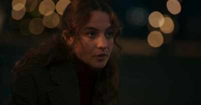 She's dead because
I didn't get this country - The Republic of Sarah