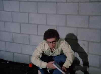 She's diving, sir. - The Six Million Dollar Man