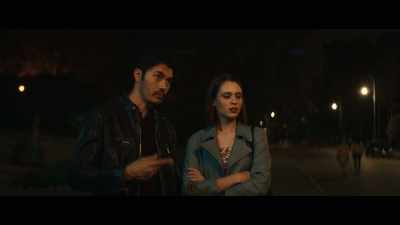She's either
gonna look away
or fold her arms. - Assassin Club