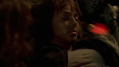 She's fine. Keep the wound
as clean as you can. - Lost