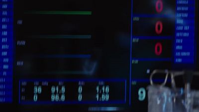 She's flatlining. We're losing her. - Blindspot
