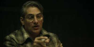 She's gone.
She took the car, - Project Blue Book