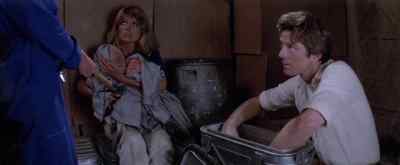 - She's gonna come looking for them.
- That's right. - Horrorplanet