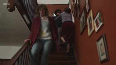 She's got to help me get him back!
Just take a moment. - My Name Is Leon