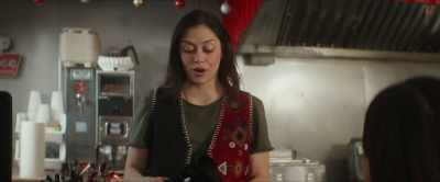She's got her hot
musician girlfriend. - Last ExMas