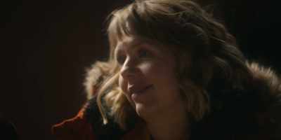 She's got your smile. - Whitstable Pearl