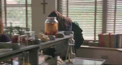 She's here. - The Craft