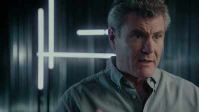 She's hideous, but she's
also very beautiful, - James Cameron's Story of Science Fiction