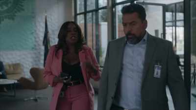 She's in trouble,
but she hung up - The Rookie: Feds