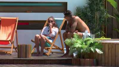 She's interested in this - Love Island