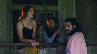 She's just looking at-- - Going Nowhere