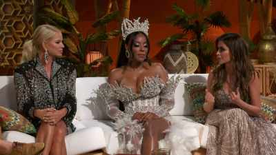 She's like, "You know Sara
more than I do." - The Real Housewives of Dubai