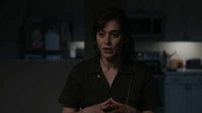 She's lost time, like full
weeks. She's lost everything. - Fleishman Is in Trouble