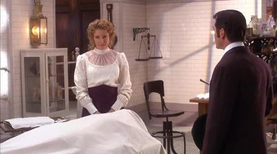 She's lovely. - Murdoch Mysteries