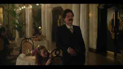 She's an actress. - A Gentleman in Moscow