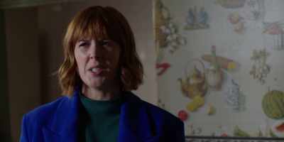 - She's never been back?
- Have you? - The Light in the Hall