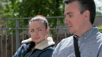 She's no convinced I'll
be back on the building site. - The Scotts
