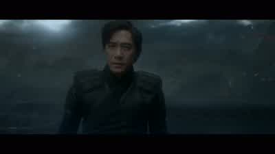 She's not back there, Dad. - Shang Chi and the Legend of the Ten Rings