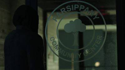 She's not coming. - 12 Monkeys