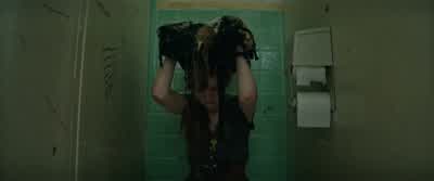 She's not dead. - It