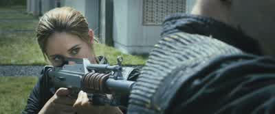 She's not gonna shoot meThink you might be overestimating my character - Divergent