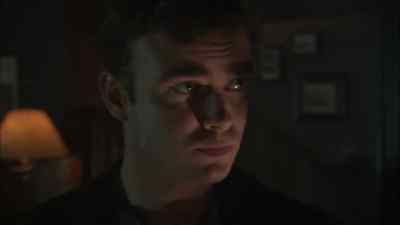 She's not here. - Species III